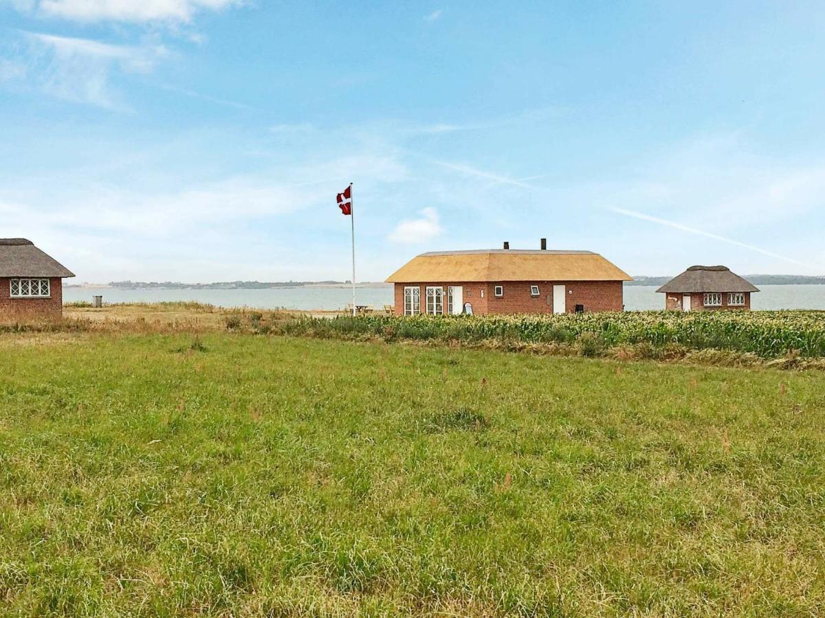 Three-Bedroom Holiday Home In Spottrup 11 Knud  Habitación foto